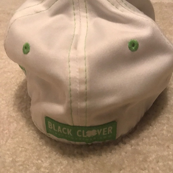 Lucky Golf hat - Picture 2 of 2